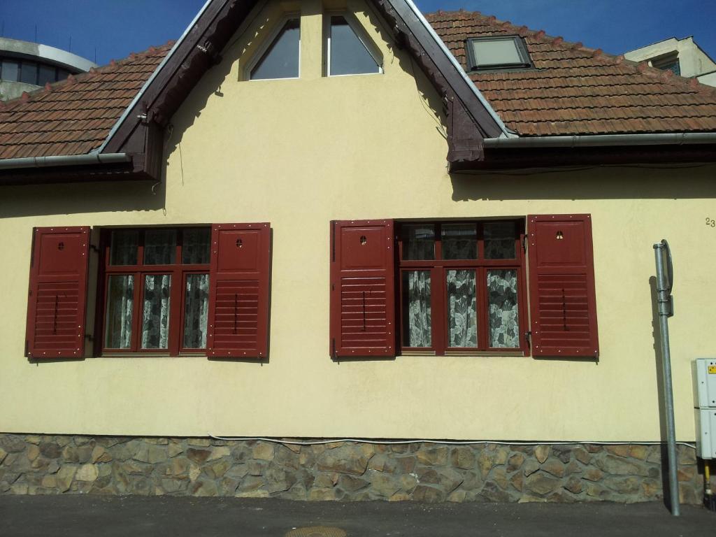 Apartament Roza Braşov Esterno foto