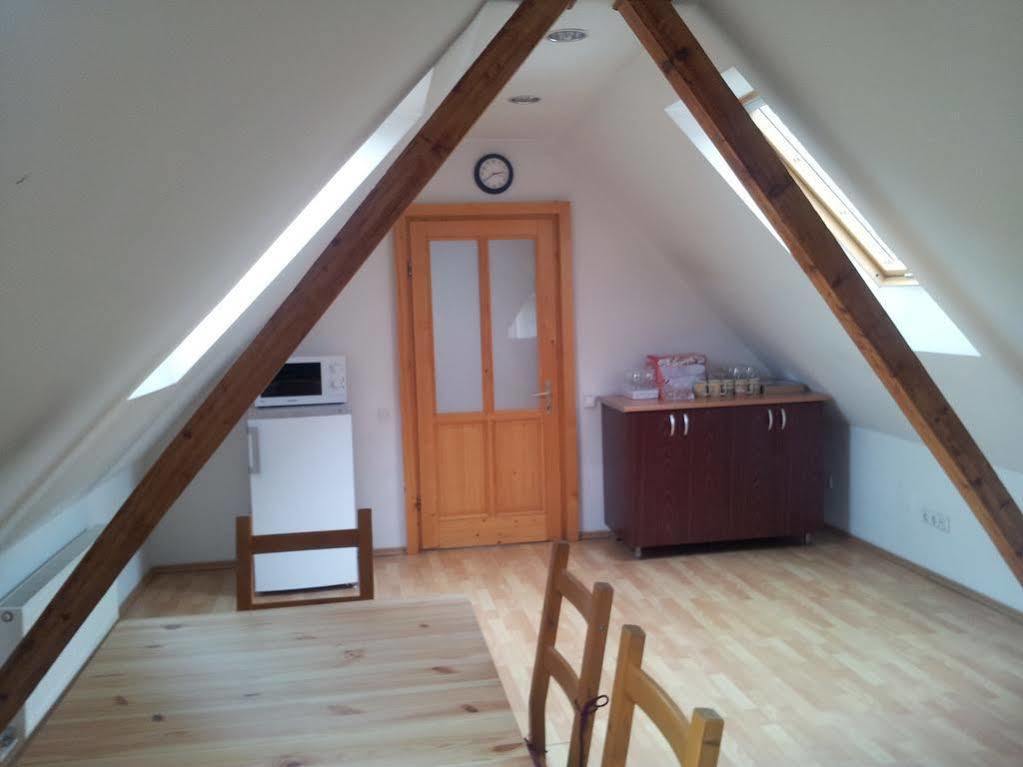 Apartament Roza Braşov Esterno foto