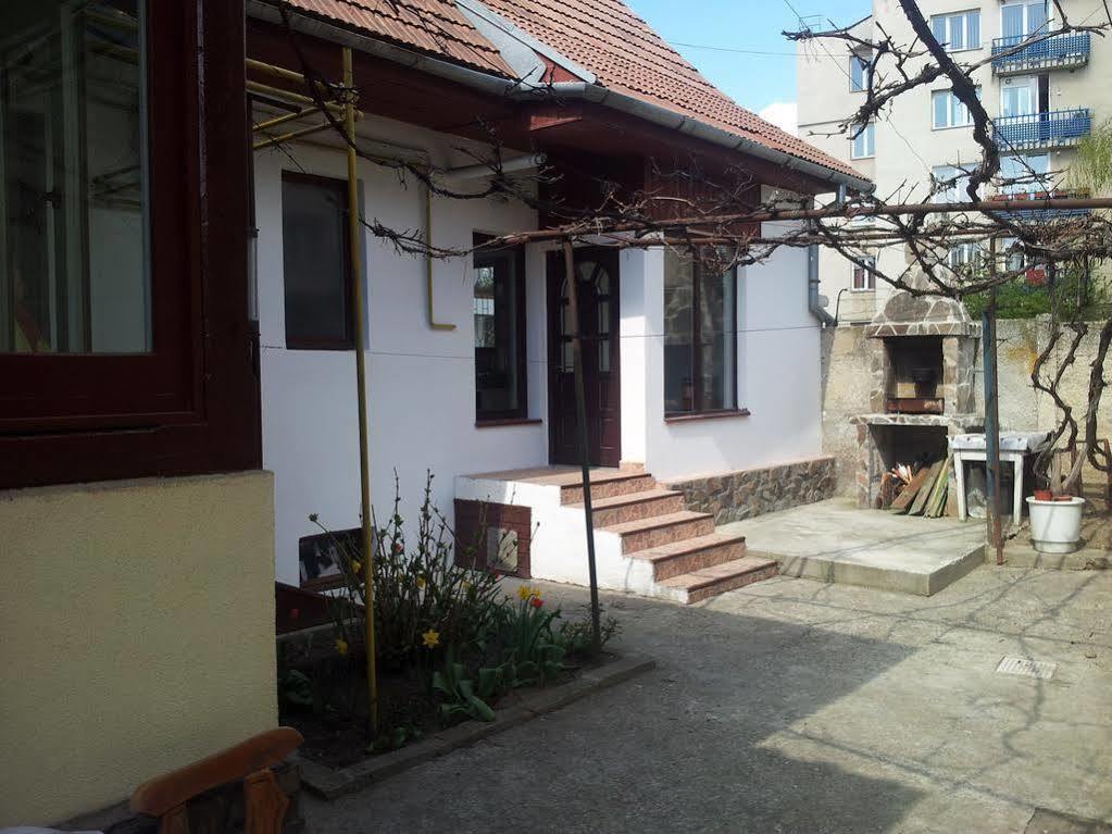 Apartament Roza Braşov Esterno foto